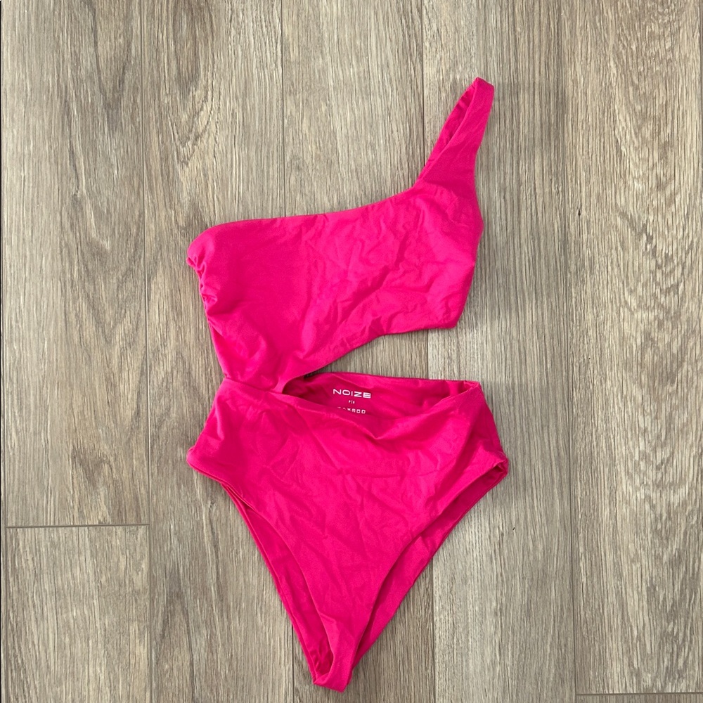Noize Pink One-Shoulder Swim One Piece